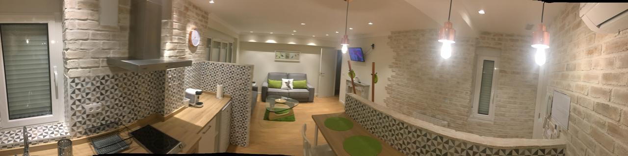 Rentxacobeo Apartment Sarria Exterior foto